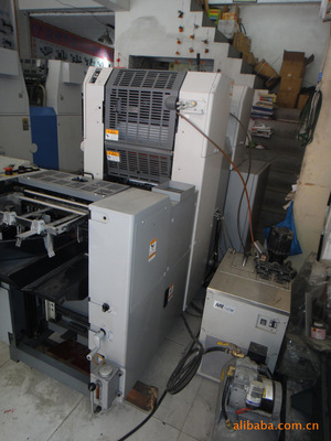 八開濱田雙色酒精機(jī) 專業(yè)印刷設(shè)備的全面介紹